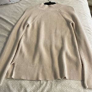Brand new gap sweater with tags. Size S.